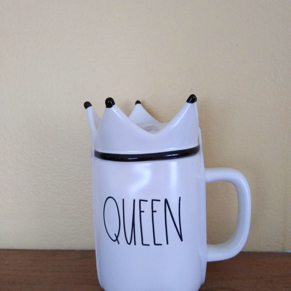 Rae Dunn Queen mug with Crown topper.